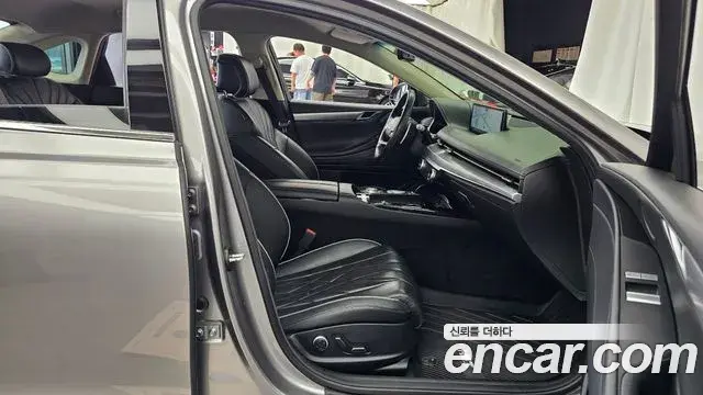 Genesis G80 2020 — Photo 13/32