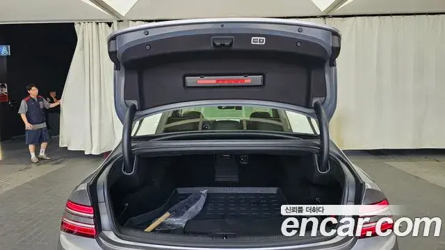 Genesis G80 2020 — Photo 2/32