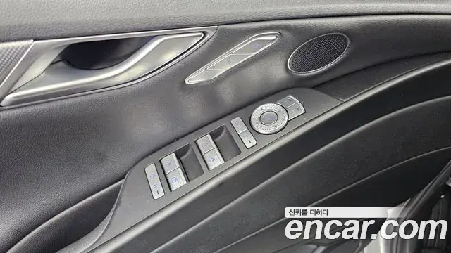 Genesis G80 2020 — Photo 24/32