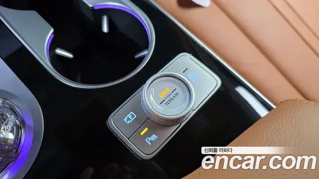 Genesis GV80 2025 — Şəkil 35/35