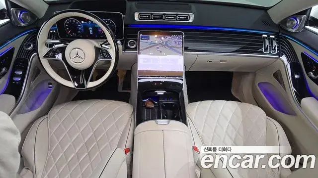 Mercedes-Benz S-Class 2022 — Photo 11/20