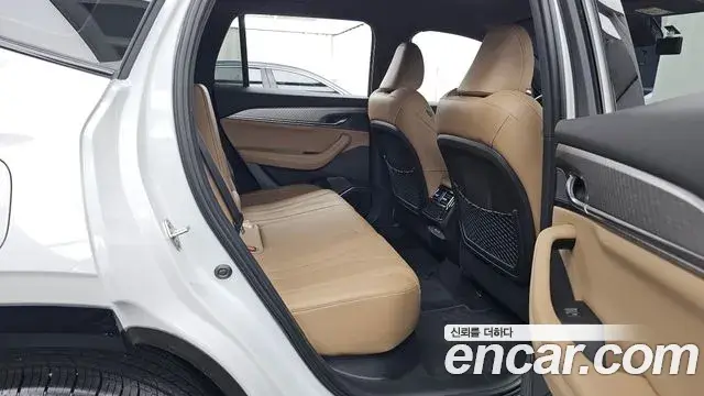 Renault Samsung Grand Koleos 2025 — Photo 22/36