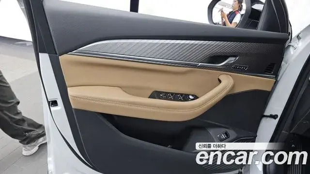 Renault Samsung Grand Koleos 2025 — Photo 24/36