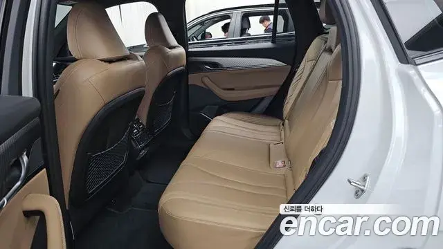 Renault Samsung Grand Koleos 2025 — Photo 36/36