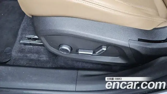 Renault Samsung Grand Koleos 2025 — Photo 19/36