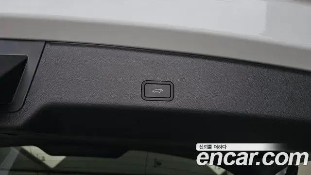 Renault Samsung Grand Koleos 2025 — Photo 35/36