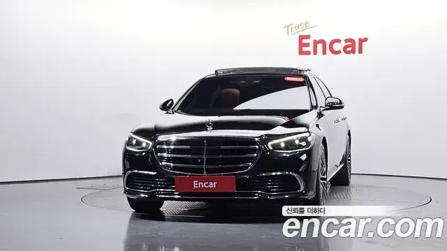 Mercedes-Benz S-Class 2022 — ფოტო 13/20
