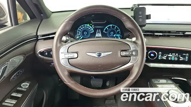 Genesis GV70 2021 — ფოტო 2/20