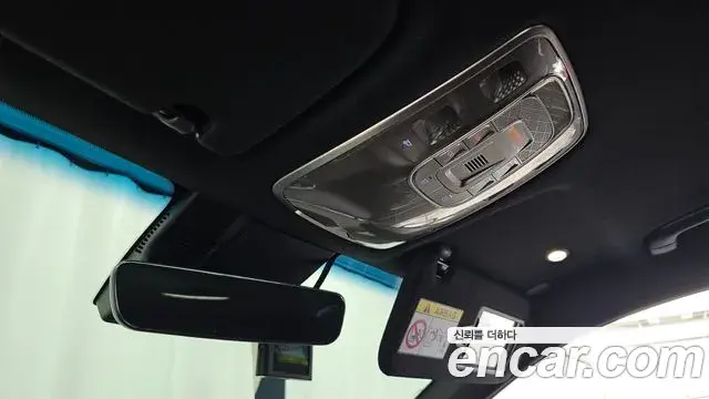 Genesis GV70 2021 — ფოტო 12/20