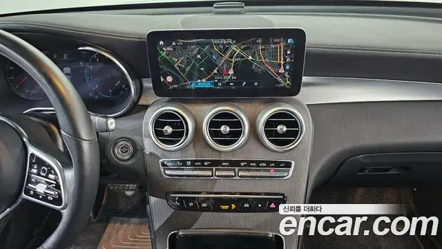 Mercedes-Benz GLC-Class 2022 — Фото 13/20