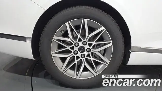 Genesis G80 2024 — Şəkil 15/20