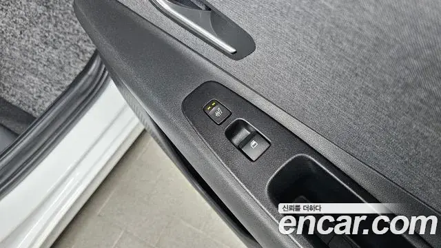 Hyundai Avante 2023 — Фото 20/20