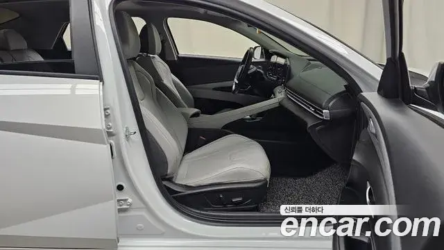 Hyundai The New Avante Hybrid 2023 — Şəkil 19/30