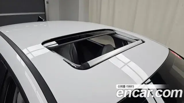 Hyundai The New Avante Hybrid 2023 — Şəkil 24/30