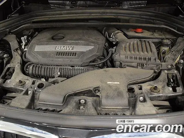BMW X1 2022 — Photo 19/20