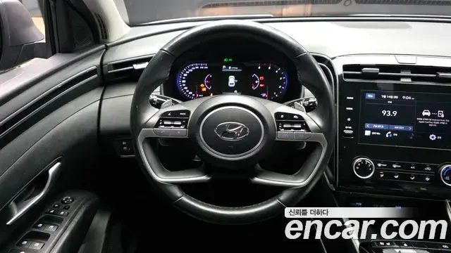 Hyundai The New Tucson 2023 — Фото 13/20