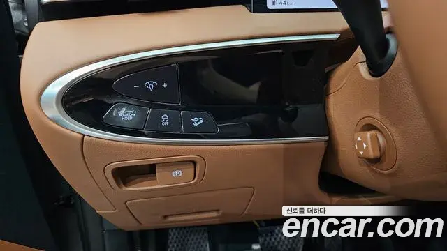 Genesis GV70 2024 — ფოტო 9/31