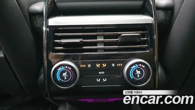 Land Rover Range Rover Sport 2025 — ფოტო 20/33