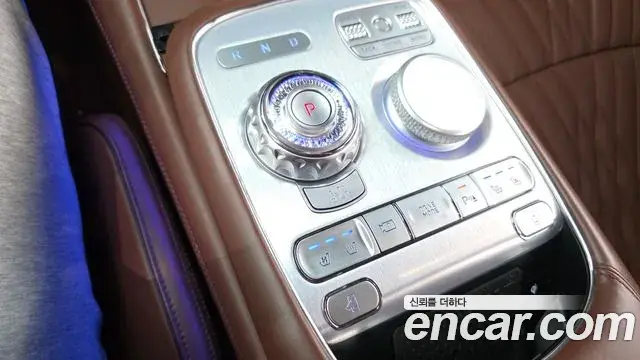 Genesis G90 2023 — Şəkil 2/20