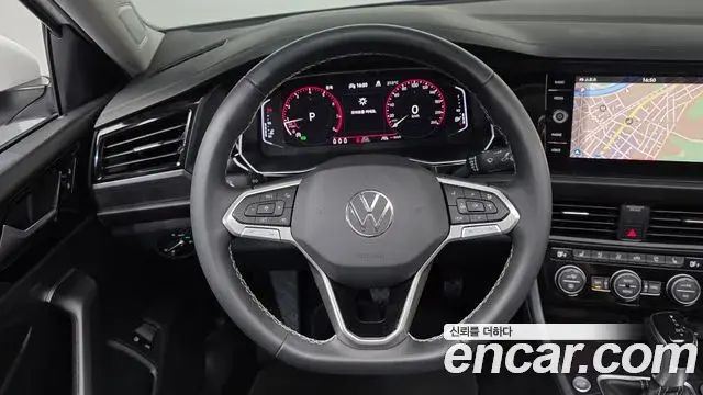 Volkswagen Jetta 2022 — Фото 14/20