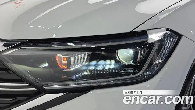 Volkswagen Jetta 2022 — Photo 15/30