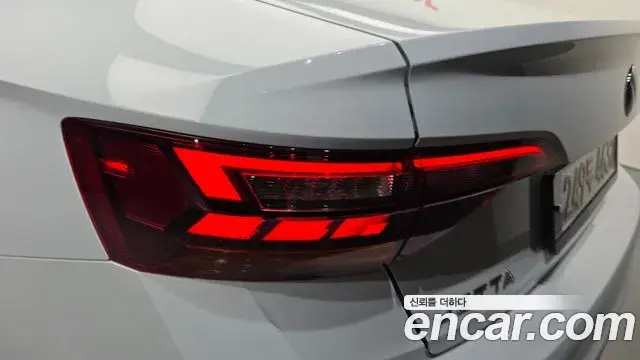 Volkswagen Jetta 2022 — Photo 24/30
