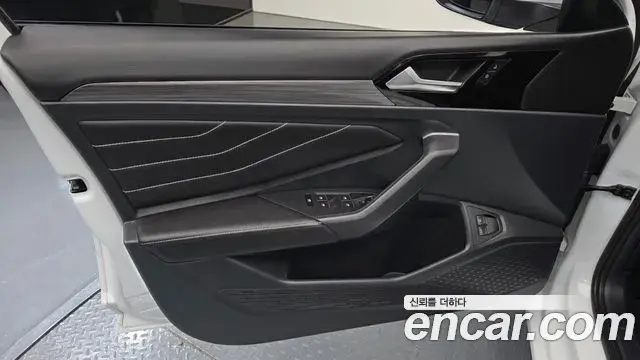 Volkswagen Jetta 2022 — Photo 22/30