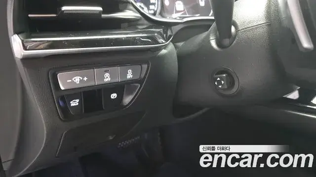 Genesis G80 2022 — Photo 11/20