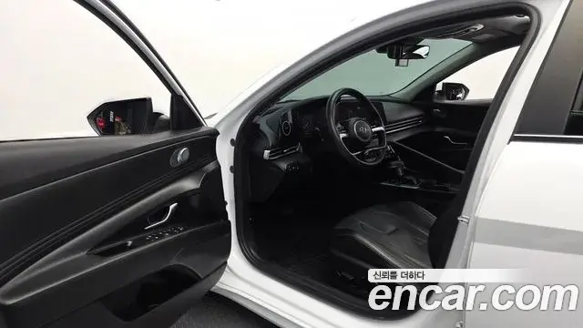 Hyundai Avante 2021 — Фото 10/20