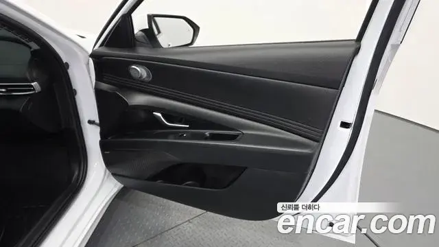 Hyundai The New Avante Hybrid 2021 — Şəkil 24/33