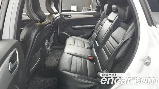 Renault Samsung Arkana 2024 — ფოტო 15/20
