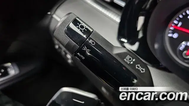 Kia K5 2023 — Photo 20/20