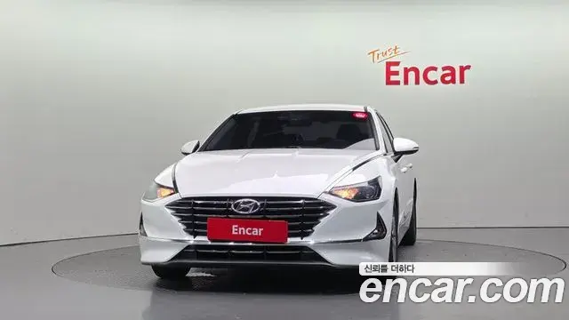 Hyundai Sonata 2019 — Photo 3/20