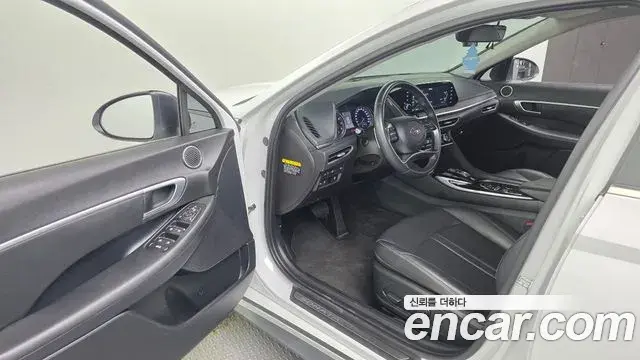 Hyundai Sonata 2019 — Photo 11/20