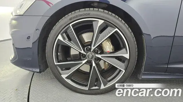 Audi A6 2023 — Photo 34/35