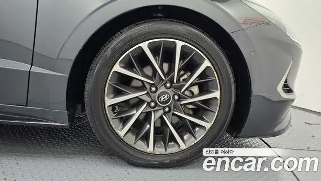 Hyundai Sonata Hybrid 2019 — Şəkil 20/34