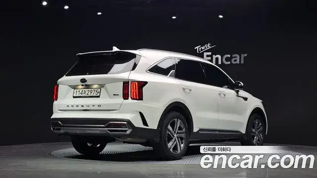 Kia Sorento 2020 — ფოტო 32/36
