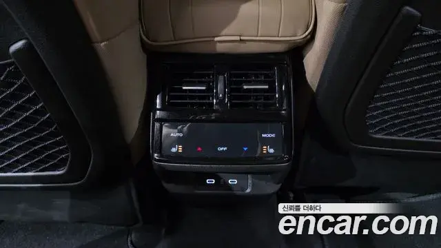 Renault Samsung Grand Koleos 2024 — Şəkil 14/35
