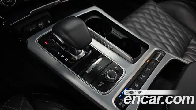Kia Stinger Meister 2020 — ფოტო 27/32