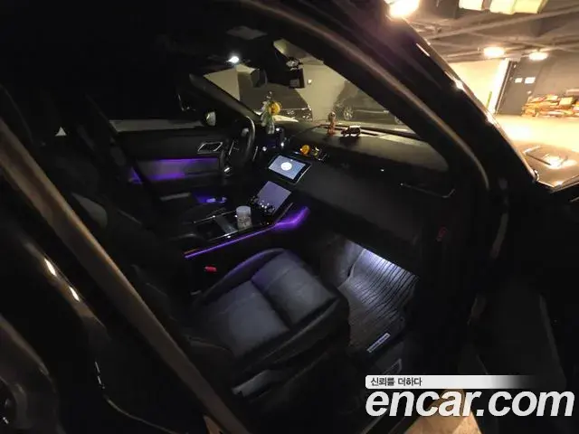 Land Rover Range Rover Velar 2020 — Şəkil 2/10