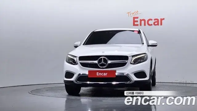 Mercedes-Benz GLC-Class 2019 — Фото 3/20
