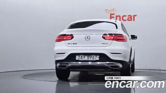 Mercedes-Benz GLC-Class 2019 — Фото 4/20