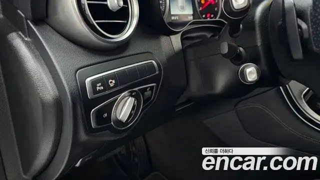 Mercedes-Benz GLC-Class 2019 — Фото 18/20
