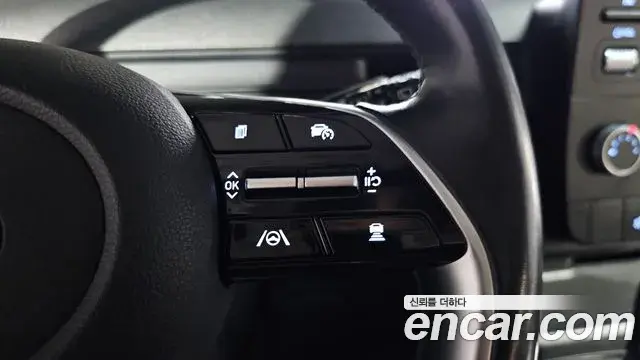 Hyundai Staria 2022 — ფოტო 18/20