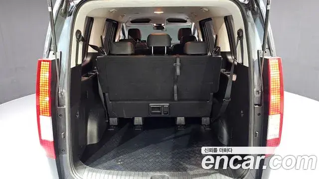 Hyundai Staria 2022 — ფოტო 20/20