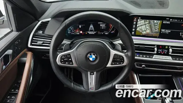 BMW X6 2022 — Фото 14/20