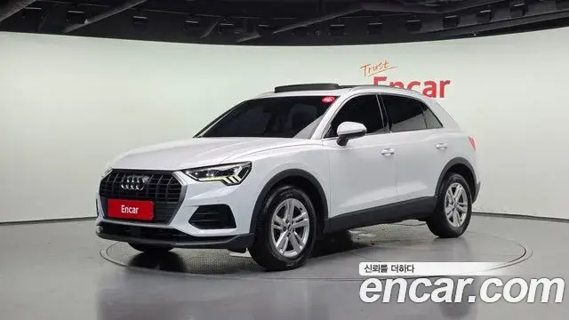 Audi Q3 2020 — Photo 1/20