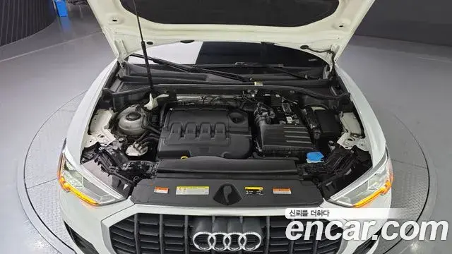 Audi Q3 2020 — Photo 6/20