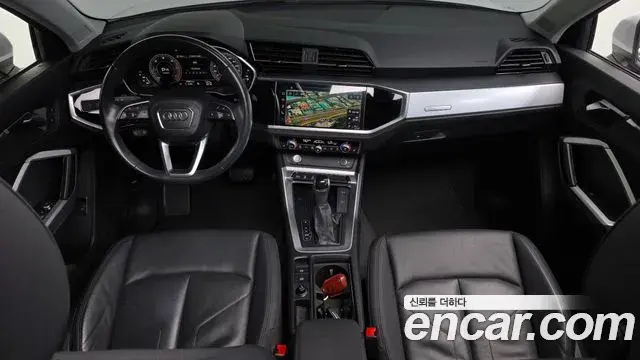 Audi Q3 2020 — Photo 7/20