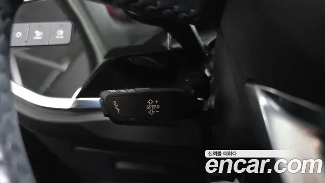 Audi Q3 2020 — Photo 17/20